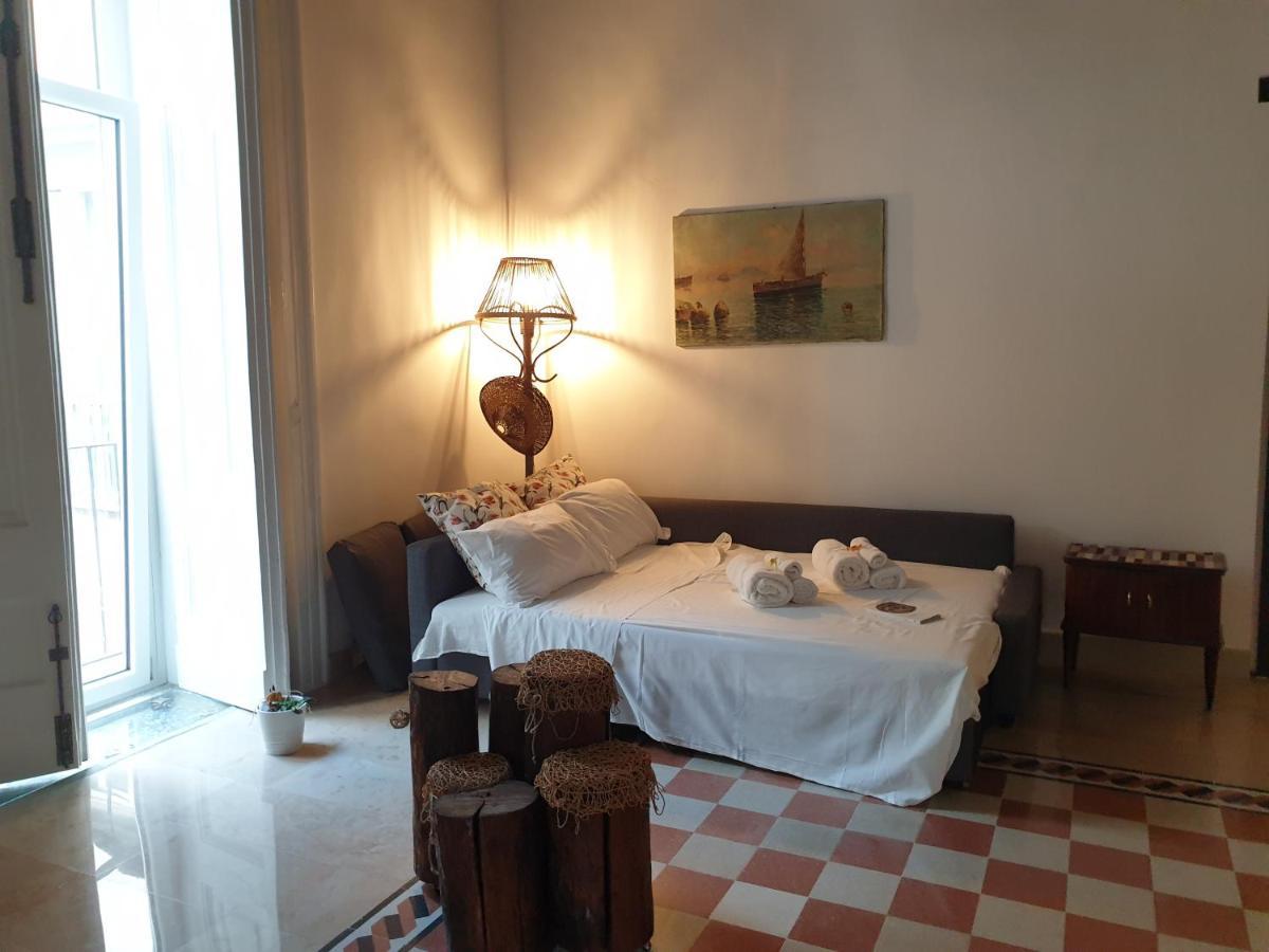 "Infrascata" Cento Metri Dal Mann Apartment Napoli Exterior foto